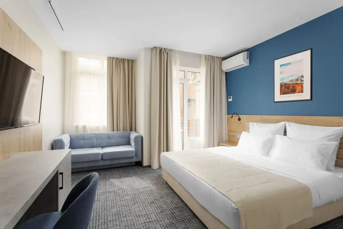 Room4